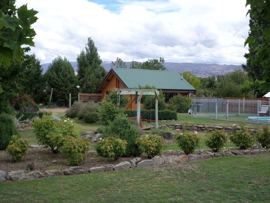 Central Chalets Ltd Alexandra Eksteriør bilde