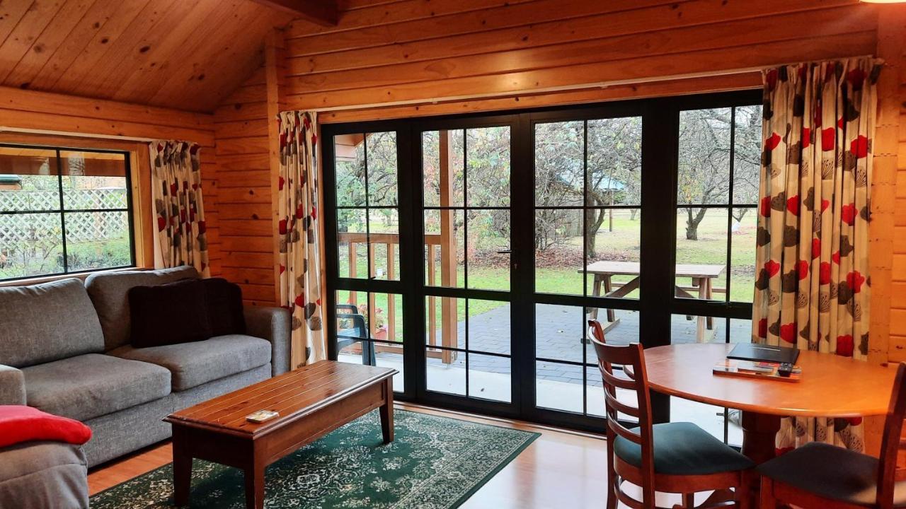 Central Chalets Ltd Alexandra Eksteriør bilde
