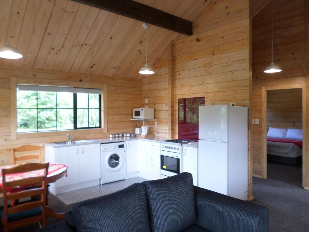 Central Chalets Ltd Alexandra Eksteriør bilde